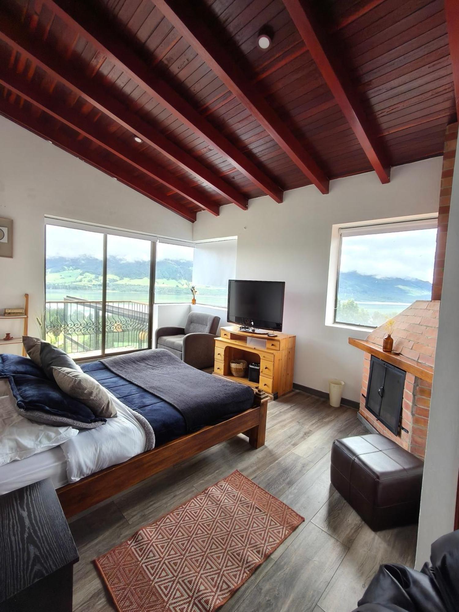 Hotel Neusa Hills Glamping *